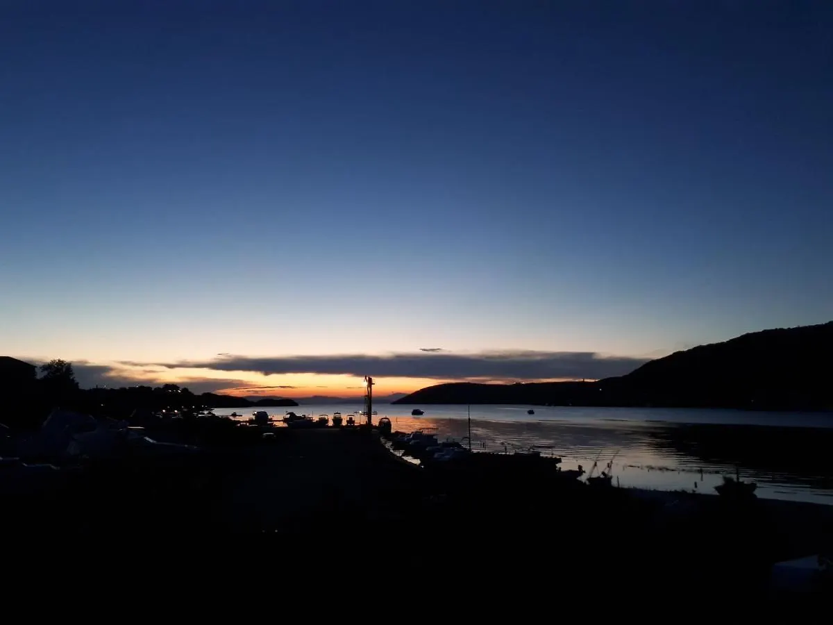 Gvacic House Apartment Supetarska Draga Croatia