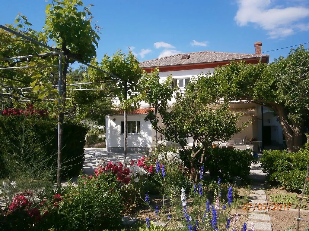 Gvacic House Apartment Supetarska Draga 0*,  Croatia